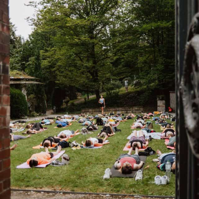 Städtisches Lapidarium, Yoga